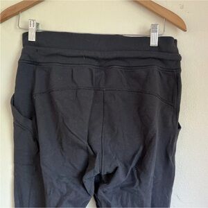 Lululemon sweat pants joggers six